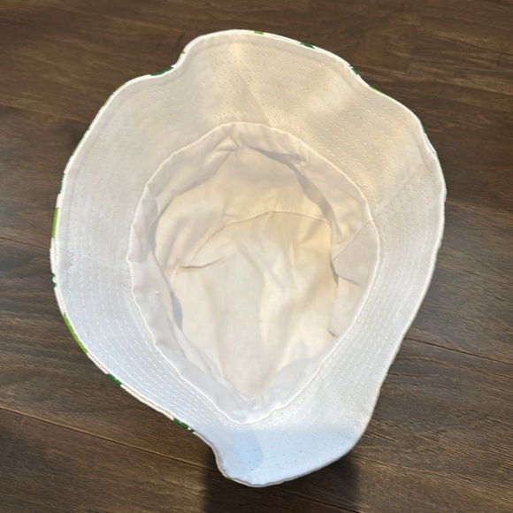 Celebrate It St. Patricks Day reversible Bucket Hat, cotton canvas - Picture 7 of 9